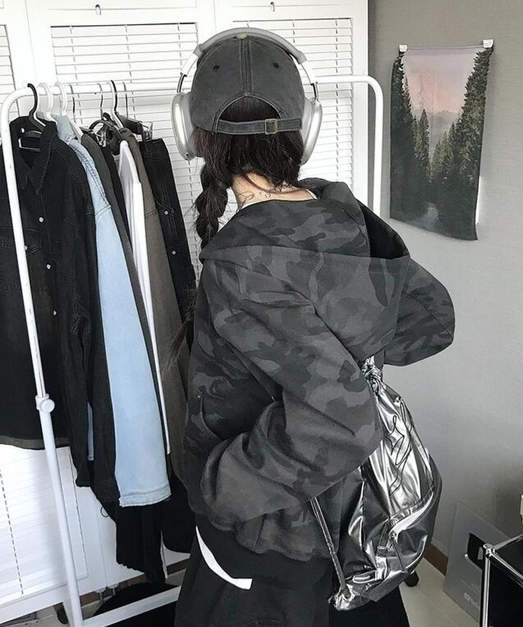リベットカモパーカージップアップ NAVY
