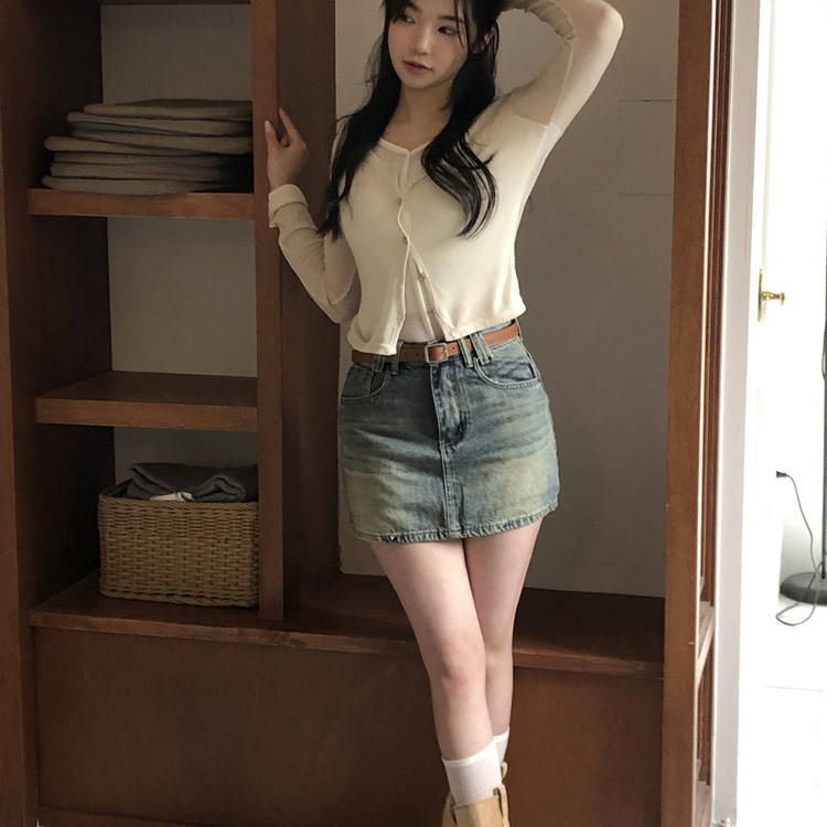 スリムバイカラーVネックカーディガン(6color) CREAM