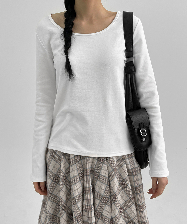 ルーズフィットUネック長袖Tシャツ WHITE
