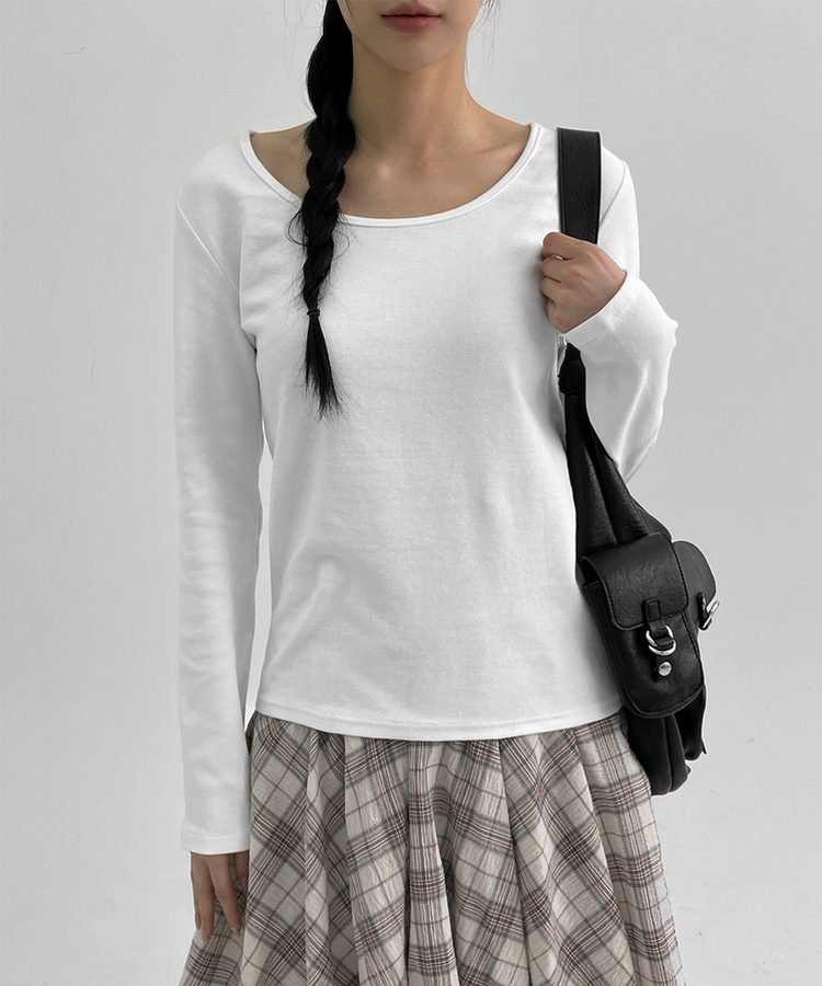 ルーズフィットUネック長袖Tシャツ WHITE