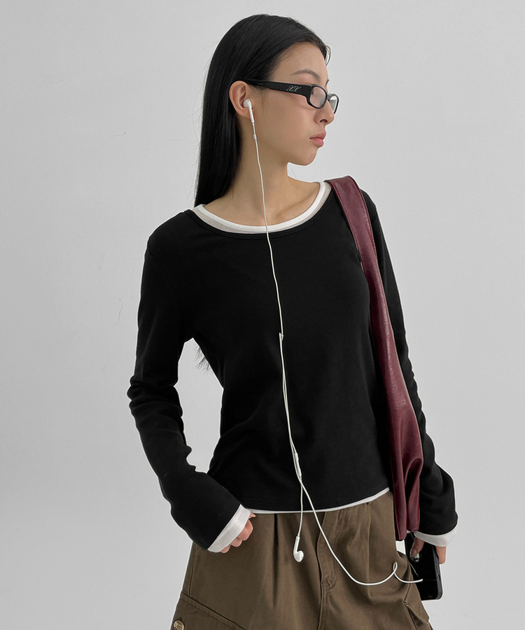 ルーズフィットUネック長袖Tシャツ BLACK