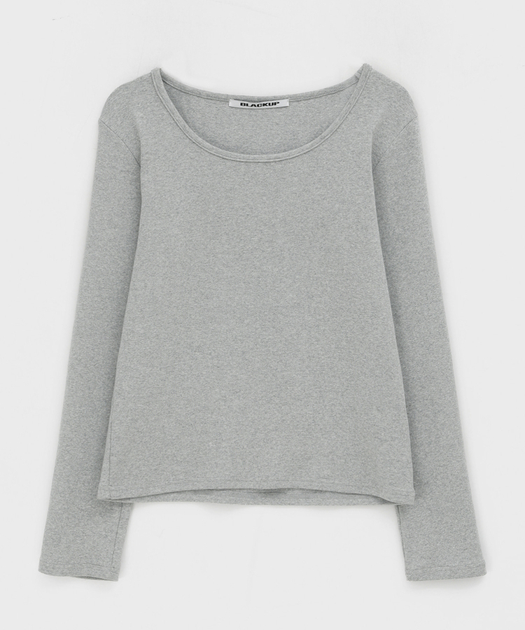 ルーズフィットUネック長袖Tシャツ