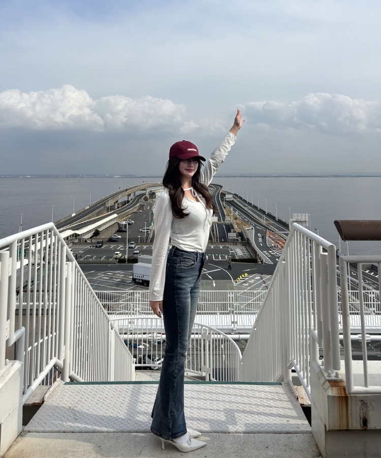 엔젤 도트 리본 긴팔티 화이트