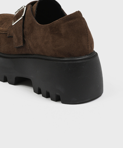 プラットフォームレザーローファー