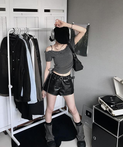 ショートパンツ リベットローショートパンツ BLACK