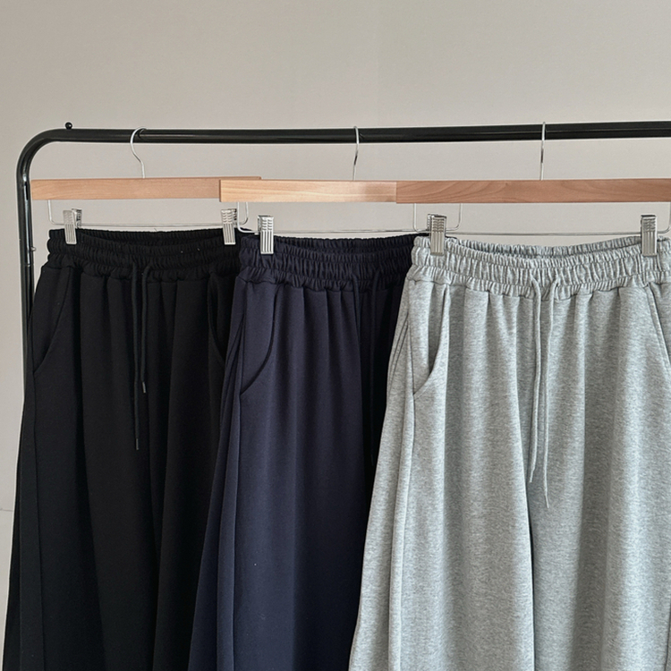 ピンタックワイドトレーニングパンツ