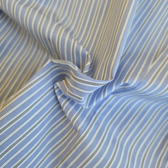 ストライプボタンクシャツ