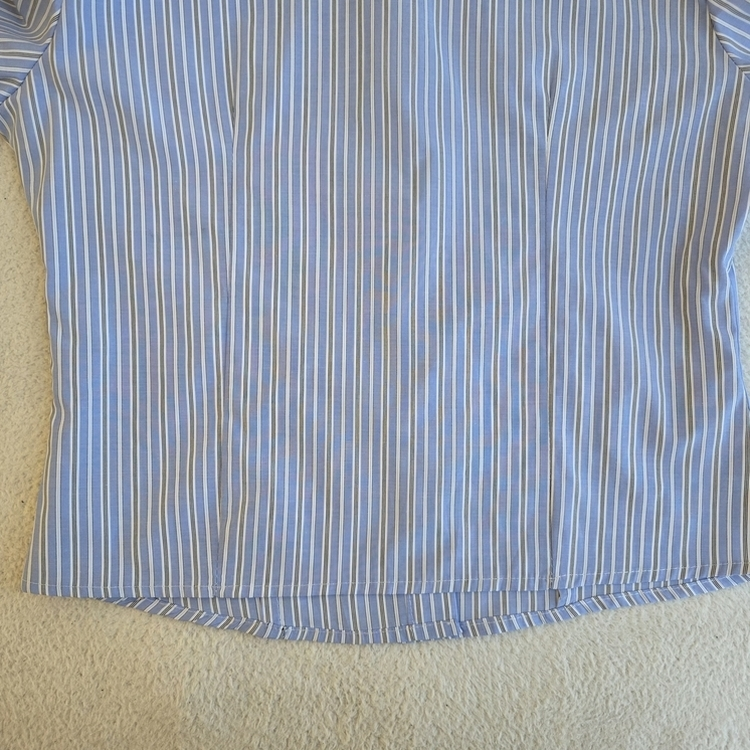 ストライプボタンクシャツ