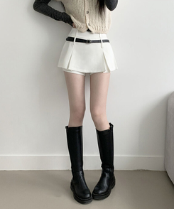 [벨트SET!/양면핀턱/2가지무드] 베니 미니 속바지 사이드 버튼 지퍼 양면 핀턱 숏 스커트 화이트