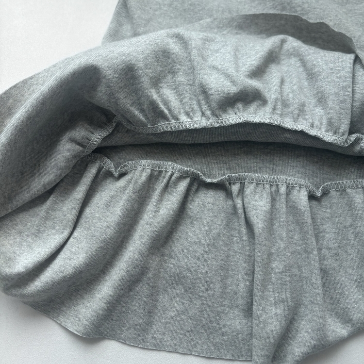 レイヤードティアードインナーキャミソール