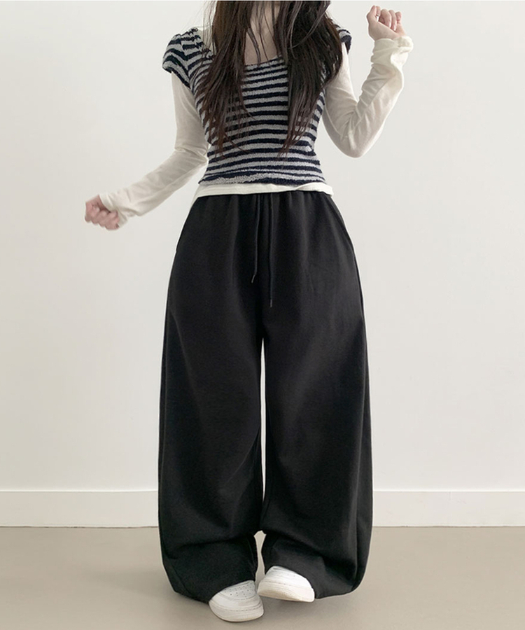 후린 백포켓 사이드 핀턱 허리밴딩 와이드 팬츠 블랙