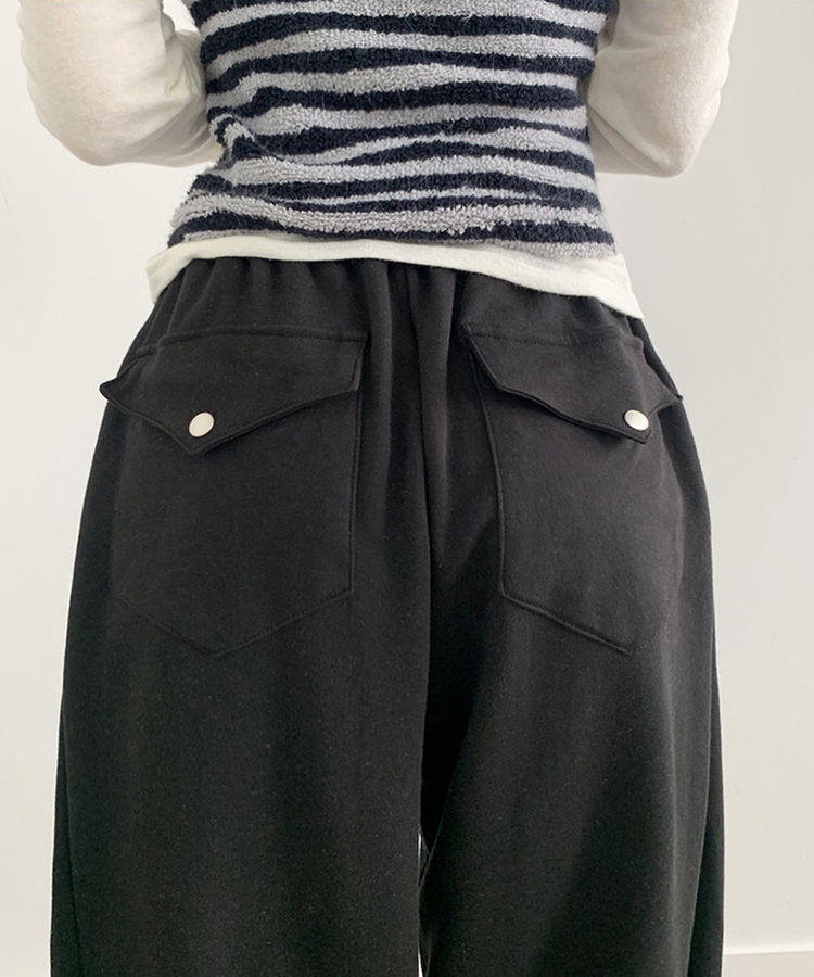 후린 백포켓 사이드 핀턱 허리밴딩 와이드 팬츠 블랙