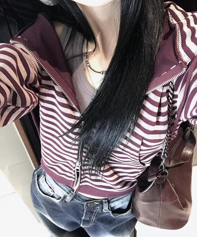 ボーダークロップフードジップアップ BURGUNDY