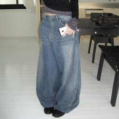 デニム スタッドビッグポケットデニムパンツ BLUE