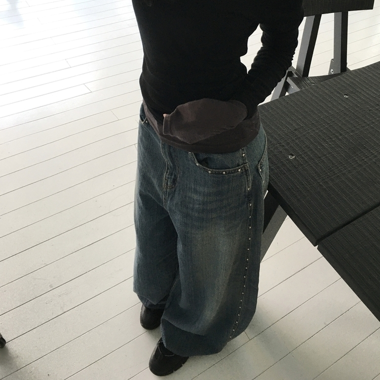 スタッドビッグポケットデニムパンツ BLUE