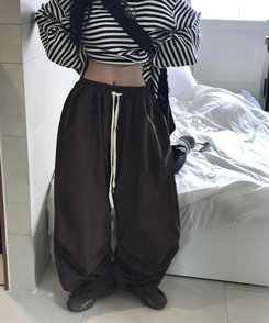 コットンパンツ ストリングバンディングナイロンパンツ(5color) BROWN