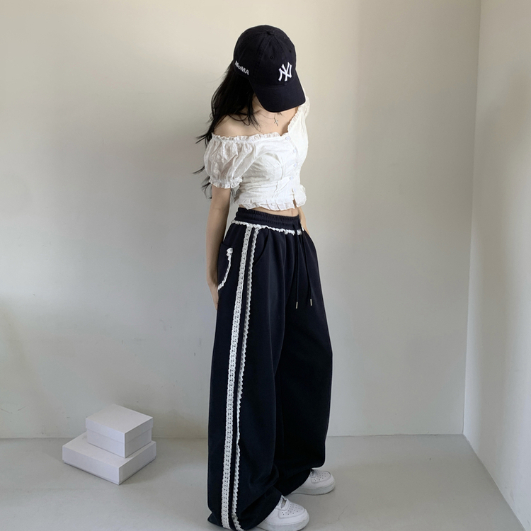 刺繍パンチングフリルパフ袖ブラウス IVORY