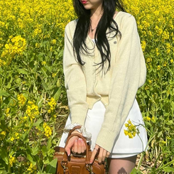 ペンダントVネックカーディガン(6color) YELLOW