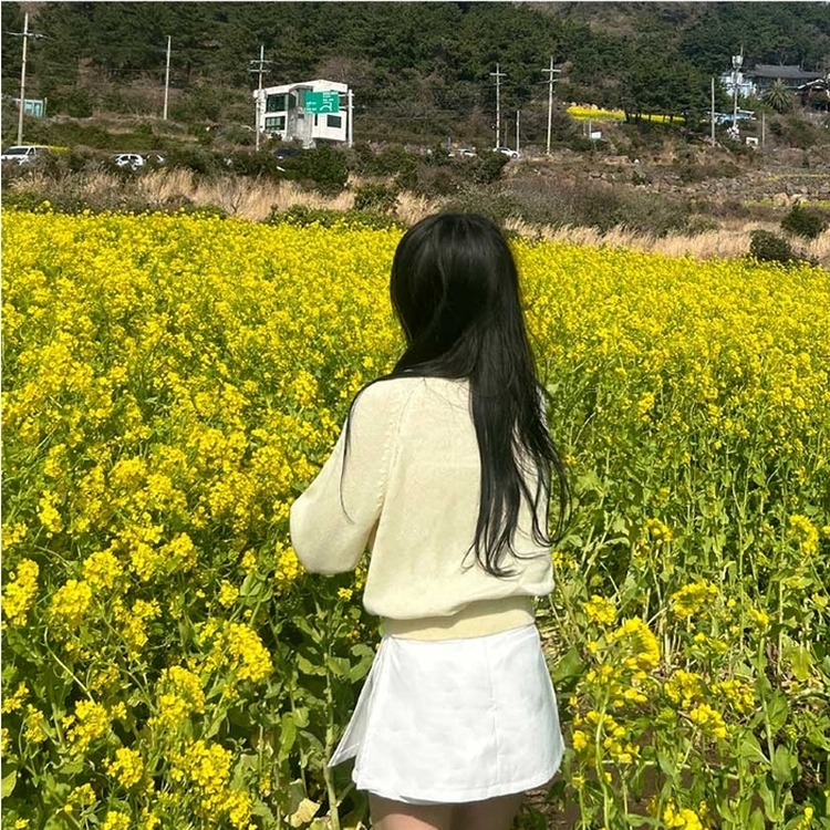 ペンダントVネックカーディガン(6color) YELLOW