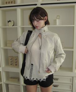 レザークロップラインジャケット IVORY