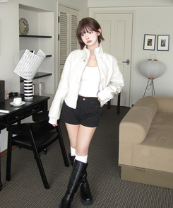 レザークロップラインジャケット IVORY
