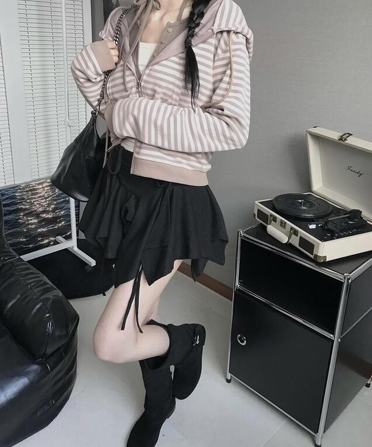 アンバランスシャーリングスカート BLACK