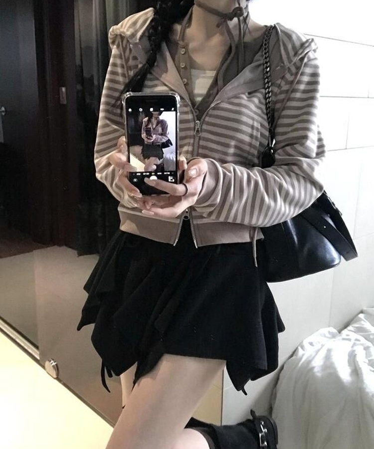 アンバランスシャーリングスカート BLACK
