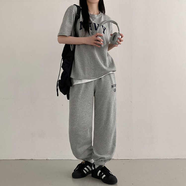 SET】レタリング半袖Tシャツ トレーニングジョガーパンツ