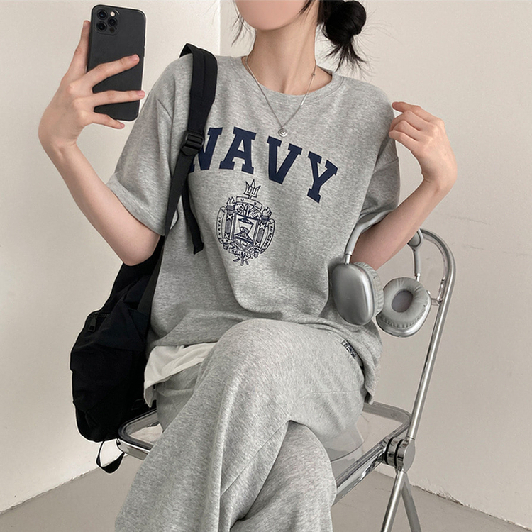 SET】レタリング半袖Tシャツ トレーニングジョガーパンツ