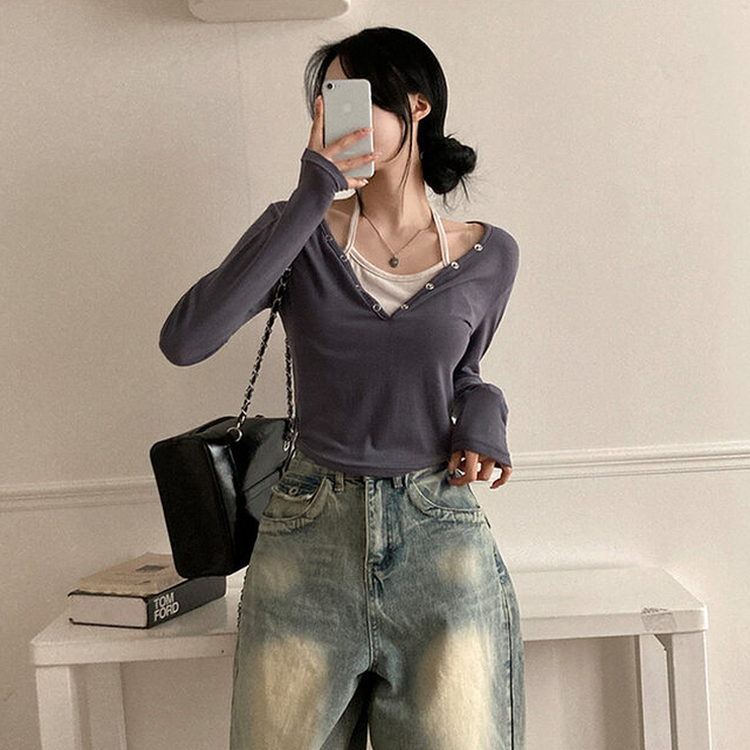 브릿 배색 스냅버튼 홀터넥 일체형 긴팔 티셔츠 차콜