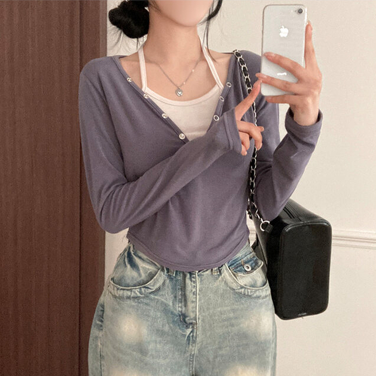 브릿 배색 스냅버튼 홀터넥 일체형 긴팔 티셔츠 차콜