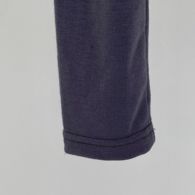 브릿 배색 스냅버튼 홀터넥 일체형 긴팔 티셔츠