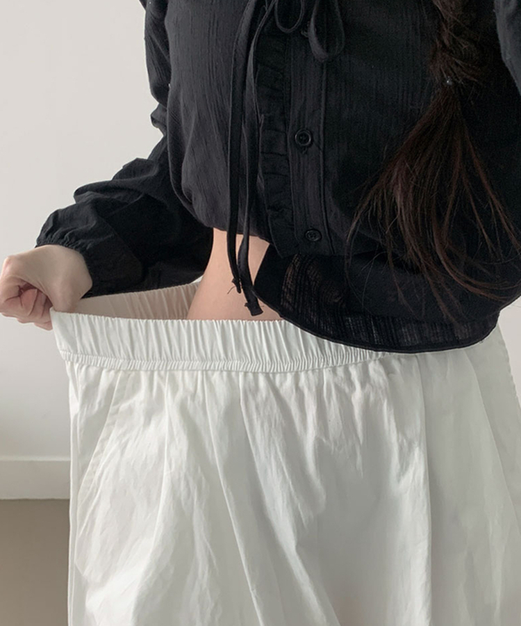 와튼 프론트 핀턱 포켓 코튼 플레어 밴딩 미디스커트 아이보리