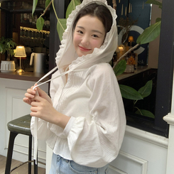 (キッチ/ガーリームード♥) ベアトリピンタックフリルレースフードブラウス   CREAM