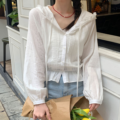 (キッチ/ガーリームード♥) ベアトリピンタックフリルレースフードブラウス   CREAM