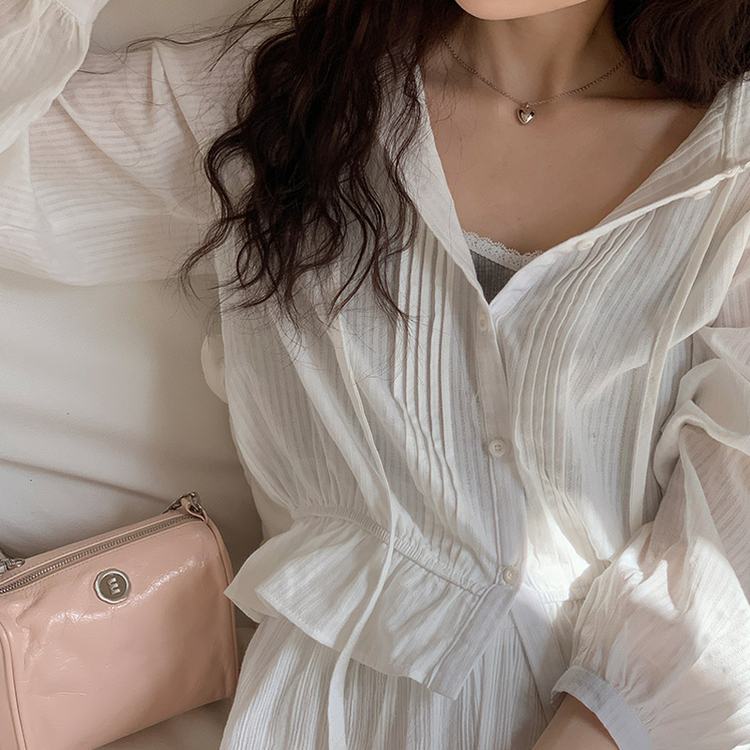 (キッチ/ガーリームード♥) ベアトリピンタックフリルレースフードブラウス   CREAM