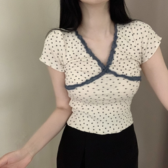 半袖Tシャツ レースVネック半袖Tシャツ CREAM