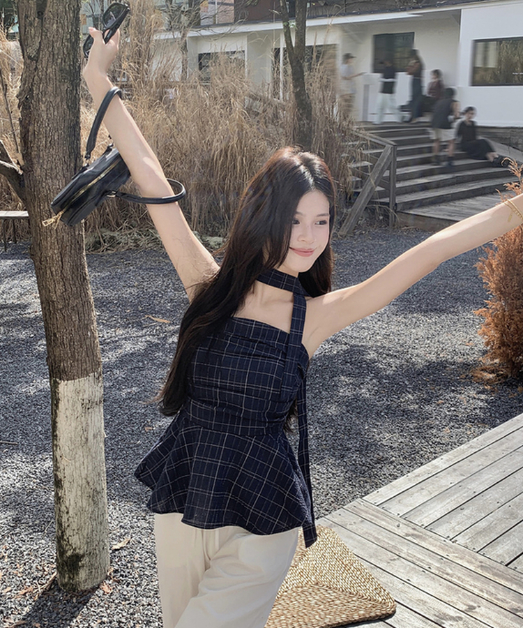 【マフラー付き】フリルチューブトップ NAVY