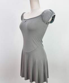 paloma wool グレー オフショルダー ミニワンピース オフショルダーボタンニットミニワンピース｜ミニワンピース