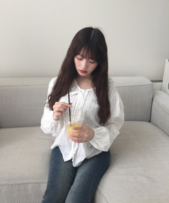 フリルリボンシャツブラウス IVORY