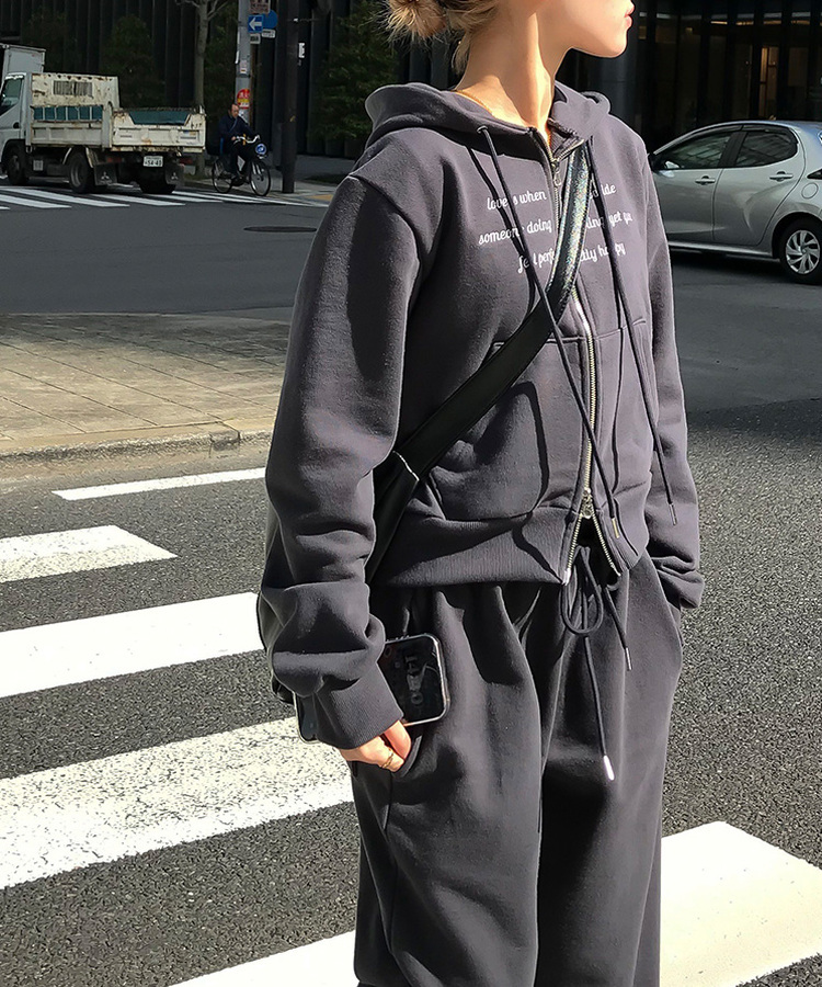 【MADE/数量限定】プレミアムフードジップアップトレーニングセット CHARCOAL