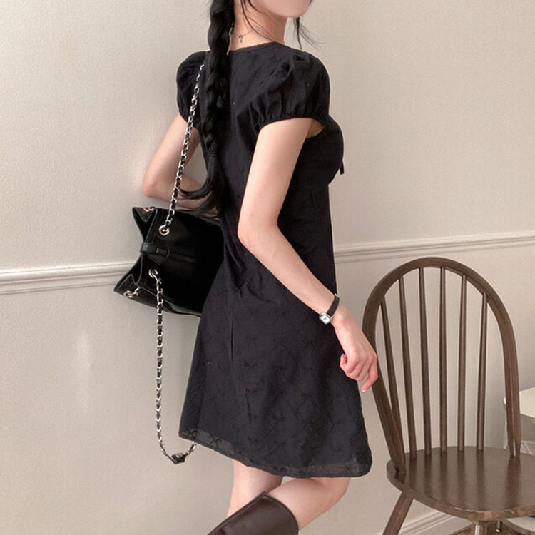 허니 펀칭 레이스 반팔 리본 미니 원피스 블랙
