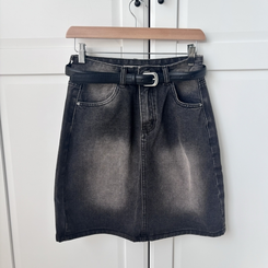 ◆DIESEL 23SS◆O-Venus◆デニム◆ベルト付きミディスカート◆ DIESEL（ディーゼル）の「レディース タイト デニム スカート