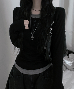 ボタンバイカラーレイヤード長袖Tシャツ BLACK