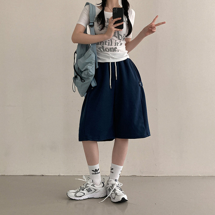 너디 사이드 비죠 트레이닝 반바지 버뮤다 팬츠 네이비