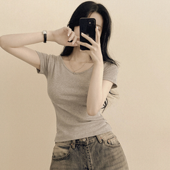[필수템/인생반팔티] 기본 베이직 무지 라운드넥 데일리 세미크롭 슬림핏 유넥 반팔티셔츠 그레이