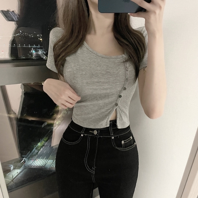ボタンスリットクロップTシャツ GREY