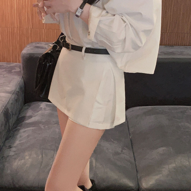 【ベルト付き】サイドスリットミニスカートパンツ WHITE