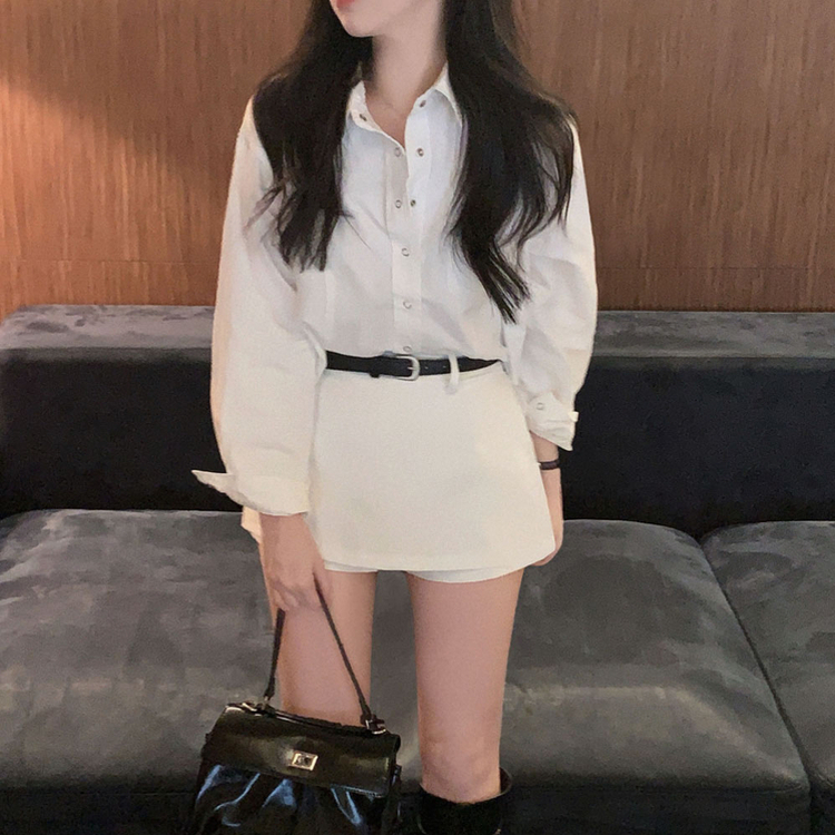 【ベルト付き】サイドスリットミニスカートパンツ WHITE