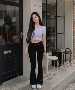 ローライズ骨盤パッドブーツカットパンツ BLACK